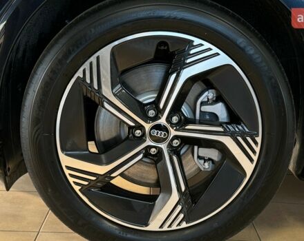 купить новое авто Ауди Q4 e-tron 2025 года от официального дилера АТЛАНТ МОТОРЗ ЕНЕРДЖІ Ауди фото