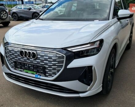 купити нове авто Ауді Q4 e-tron 2025 року від офіційного дилера E-SKM Позняки Ауді фото