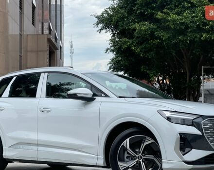 купити нове авто Ауді Q4 e-tron 2025 року від офіційного дилера Cyber Motors New Ауді фото