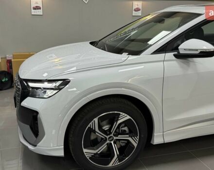 купить новое авто Ауди Q4 e-tron 2025 года от официального дилера Олег Львів Ауди фото