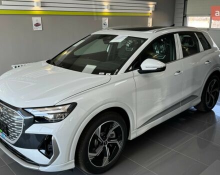 купить новое авто Ауди Q4 e-tron 2025 года от официального дилера E-SKM Ауди фото