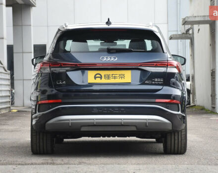 купить новое авто Ауди Q4 e-tron 2025 года от официального дилера Денис Фатов Ауди фото