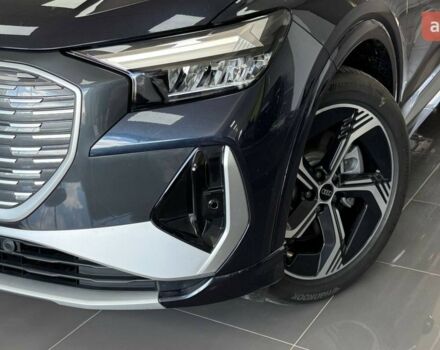 купить новое авто Ауди Q4 e-tron 2025 года от официального дилера Макс Ауди фото