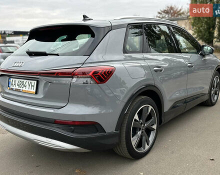 Сірий Ауді Q4 e-tron, об'ємом двигуна 0 л та пробігом 130 тис. км за 26900 $, фото 5 на Automoto.ua