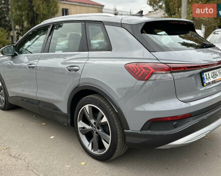 Сірий Ауді Q4 e-tron, об'ємом двигуна 0 л та пробігом 130 тис. км за 26900 $, фото 3 на Automoto.ua