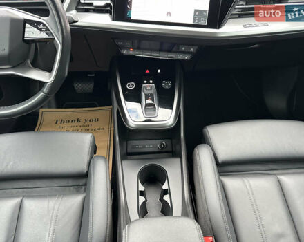 Сірий Ауді Q4 e-tron, об'ємом двигуна 0 л та пробігом 130 тис. км за 26900 $, фото 18 на Automoto.ua