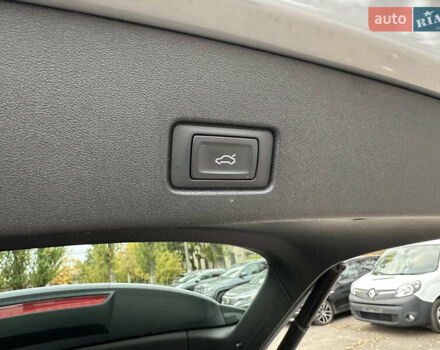 Сірий Ауді Q4 e-tron, об'ємом двигуна 0 л та пробігом 130 тис. км за 26900 $, фото 14 на Automoto.ua