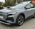 Серый Ауди Q4 e-tron, объемом двигателя 0 л и пробегом 130 тыс. км за 28000 $, фото 1 на Automoto.ua