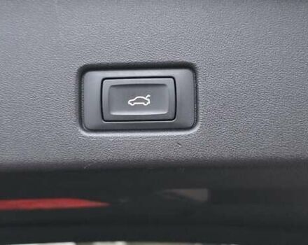 Серый Ауди Q4 e-tron, объемом двигателя 0 л и пробегом 129 тыс. км за 24532 $, фото 25 на Automoto.ua