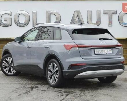 Серый Ауди Q4 e-tron, объемом двигателя 0 л и пробегом 22 тыс. км за 29999 $, фото 7 на Automoto.ua