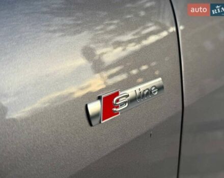 Сірий Ауді Q4 e-tron, об'ємом двигуна 0 л та пробігом 45 тис. км за 36200 $, фото 20 на Automoto.ua