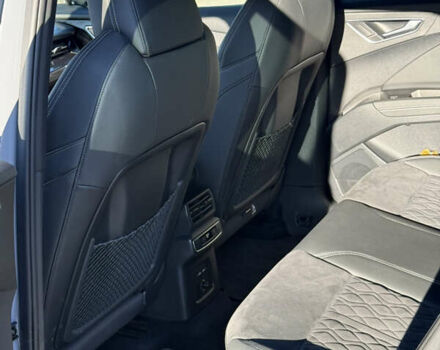 Серый Ауди Q4 e-tron, объемом двигателя 0 л и пробегом 110 тыс. км за 29800 $, фото 30 на Automoto.ua