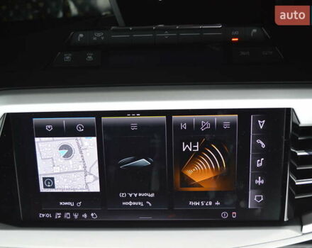 Серый Ауди Q4 e-tron, объемом двигателя 0 л и пробегом 22 тыс. км за 29999 $, фото 24 на Automoto.ua