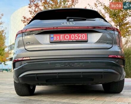Сірий Ауді Q4 e-tron, об'ємом двигуна 0 л та пробігом 45 тис. км за 36200 $, фото 12 на Automoto.ua