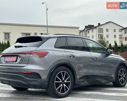 Серый Ауди Q4 e-tron, объемом двигателя 0 л и пробегом 45 тыс. км за 33850 $, фото 12 на Automoto.ua