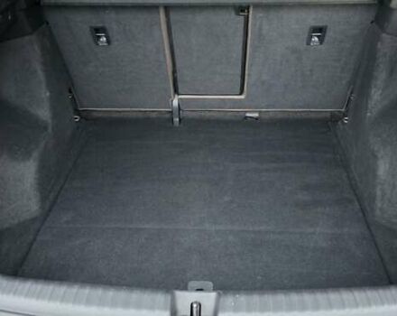 Серый Ауди Q4 e-tron, объемом двигателя 0 л и пробегом 129 тыс. км за 24532 $, фото 26 на Automoto.ua