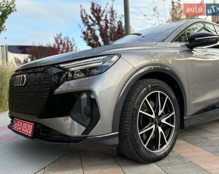 Сірий Ауді Q4 e-tron, об'ємом двигуна 0 л та пробігом 45 тис. км за 36200 $, фото 11 на Automoto.ua