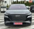 Серый Ауди Q4 e-tron, объемом двигателя 0 л и пробегом 45 тыс. км за 33850 $, фото 5 на Automoto.ua