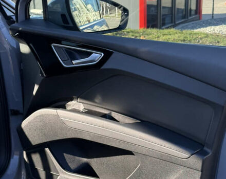 Серый Ауди Q4 e-tron, объемом двигателя 0 л и пробегом 110 тыс. км за 29800 $, фото 26 на Automoto.ua