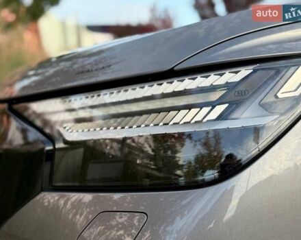 Сірий Ауді Q4 e-tron, об'ємом двигуна 0 л та пробігом 45 тис. км за 36200 $, фото 14 на Automoto.ua