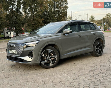 Сірий Ауді Q4 e-tron, об'ємом двигуна 0 л та пробігом 11 тис. км за 30000 $, фото 5 на Automoto.ua