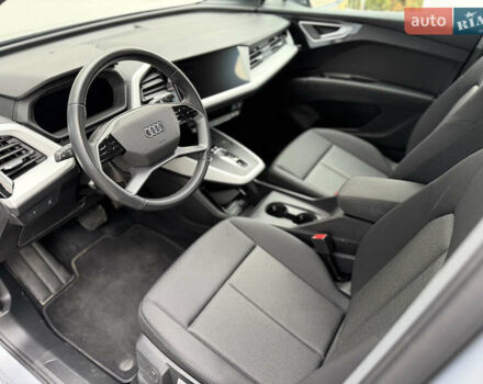 Сірий Ауді Q4 e-tron, об'ємом двигуна 0 л та пробігом 25 тис. км за 29790 $, фото 20 на Automoto.ua