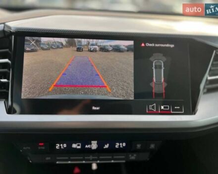 Серый Ауди Q4 e-tron, объемом двигателя 0 л и пробегом 20 тыс. км за 26999 $, фото 22 на Automoto.ua