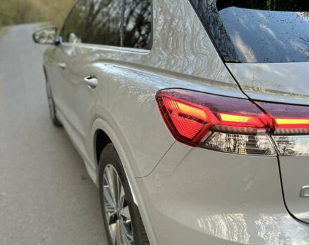 Сірий Ауді Q4 e-tron, об'ємом двигуна 0 л та пробігом 20 тис. км за 28800 $, фото 10 на Automoto.ua