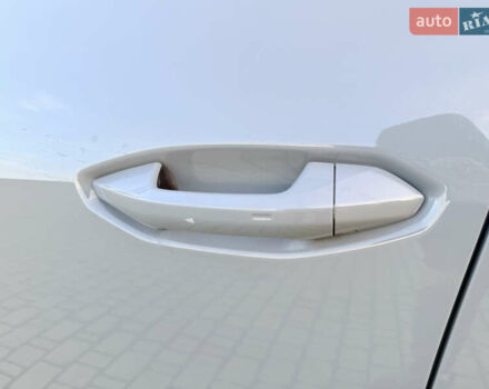 Серый Ауди Q4 e-tron, объемом двигателя 0 л и пробегом 55 тыс. км за 27500 $, фото 18 на Automoto.ua