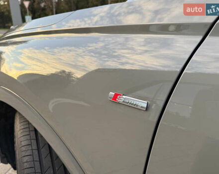 Сірий Ауді Q4 e-tron, об'ємом двигуна 0 л та пробігом 11 тис. км за 30000 $, фото 14 на Automoto.ua