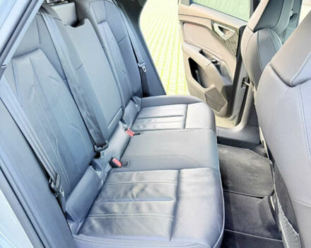 Серый Ауди Q4 e-tron, объемом двигателя 0 л и пробегом 55 тыс. км за 27500 $, фото 38 на Automoto.ua