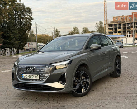 Сірий Ауді Q4 e-tron, об'ємом двигуна 0 л та пробігом 11 тис. км за 30000 $, фото 1 на Automoto.ua