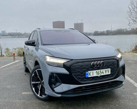 Сірий Ауді Q4 e-tron, об'ємом двигуна 0 л та пробігом 41 тис. км за 33900 $, фото 9 на Automoto.ua