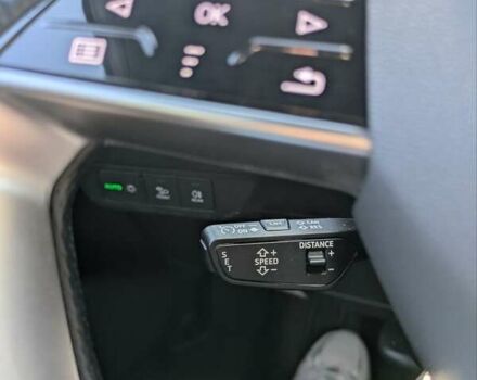 Серый Ауди Q4 e-tron, объемом двигателя 0 л и пробегом 68 тыс. км за 33300 $, фото 12 на Automoto.ua
