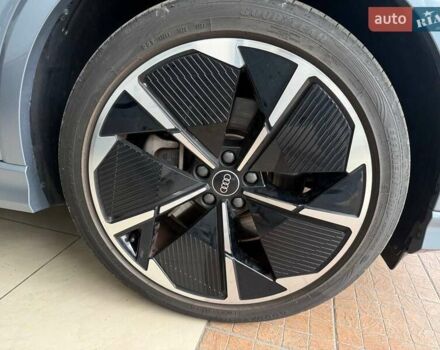 Ауди Q4 e-tron 2023 в Ивано-Франковске на Automoto.ua Серый Ауди Q4 e-tron, объемом двигателя 0 л и пробегом 13 тыс. км за 33500 $, фото 17 на Automoto.ua