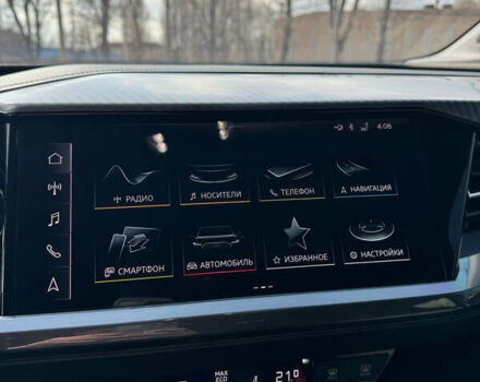 Серый Ауди Q4 e-tron, объемом двигателя 0 л и пробегом 35 тыс. км за 35000 $, фото 18 на Automoto.ua