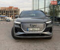 Сірий Ауді Q4 e-tron, об'ємом двигуна 0 л та пробігом 11 тис. км за 30000 $, фото 3 на Automoto.ua