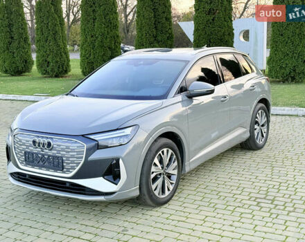 Серый Ауди Q4 e-tron, объемом двигателя 0 л и пробегом 55 тыс. км за 27500 $, фото 10 на Automoto.ua