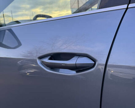 Сірий Ауді Q4 e-tron, об'ємом двигуна 0 л та пробігом 6 тис. км за 29500 $, фото 12 на Automoto.ua