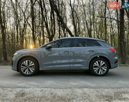 Сірий Ауді Q4 e-tron, об'ємом двигуна 0 л та пробігом 20 тис. км за 28800 $, фото 19 на Automoto.ua