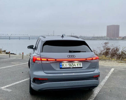Сірий Ауді Q4 e-tron, об'ємом двигуна 0 л та пробігом 41 тис. км за 33900 $, фото 13 на Automoto.ua