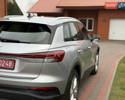 Серый Ауди Q4 e-tron, объемом двигателя 0 л и пробегом 50 тыс. км за 16900 $, фото 15 на Automoto.ua