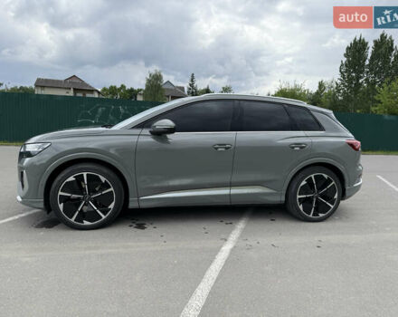 Ауди Q4 e-tron 2023 в Ивано-Франковске на Automoto.ua Серый Ауди Q4 e-tron, объемом двигателя 0 л и пробегом 9 тыс. км за 45300 $, фото 6 на Automoto.ua