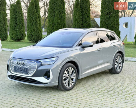 Серый Ауди Q4 e-tron, объемом двигателя 0 л и пробегом 55 тыс. км за 27500 $, фото 11 на Automoto.ua
