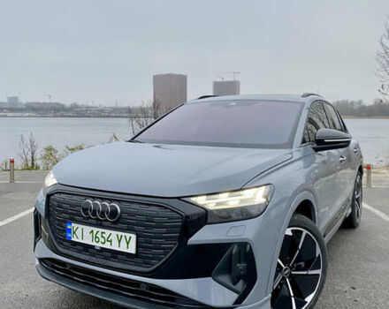 Сірий Ауді Q4 e-tron, об'ємом двигуна 0 л та пробігом 41 тис. км за 33900 $, фото 5 на Automoto.ua