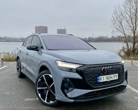 Сірий Ауді Q4 e-tron, об'ємом двигуна 0 л та пробігом 41 тис. км за 33900 $, фото 8 на Automoto.ua