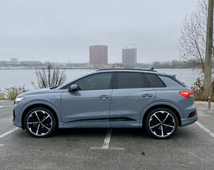 Сірий Ауді Q4 e-tron, об'ємом двигуна 0 л та пробігом 41 тис. км за 33900 $, фото 11 на Automoto.ua