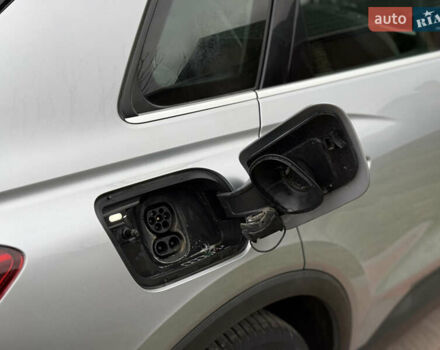 Серый Ауди Q4 e-tron, объемом двигателя 0 л и пробегом 50 тыс. км за 16900 $, фото 17 на Automoto.ua