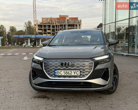 Сірий Ауді Q4 e-tron, об'ємом двигуна 0 л та пробігом 11 тис. км за 30000 $, фото 13 на Automoto.ua