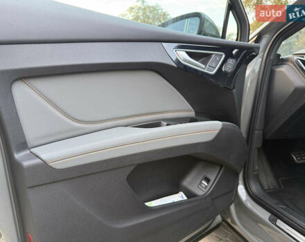 Сірий Ауді Q4 e-tron, об'ємом двигуна 0 л та пробігом 11 тис. км за 30000 $, фото 21 на Automoto.ua